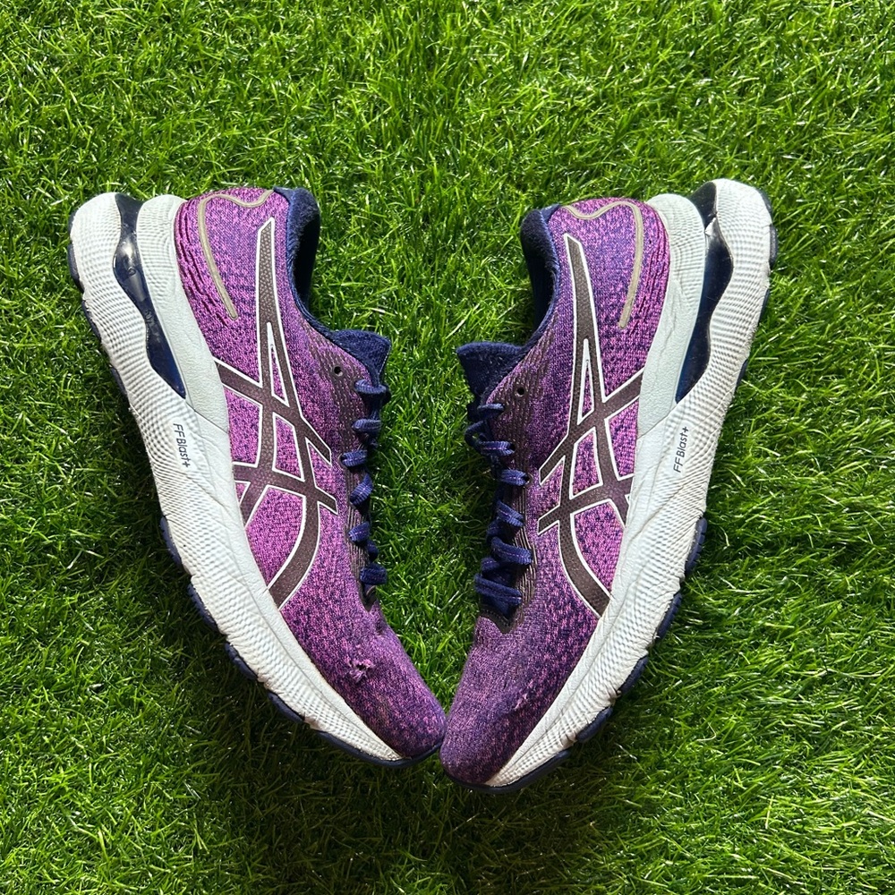 ASICS Gel Nimbus 24 Women’s Size 7.5 Running Shoes Purple FF Blast+ Read